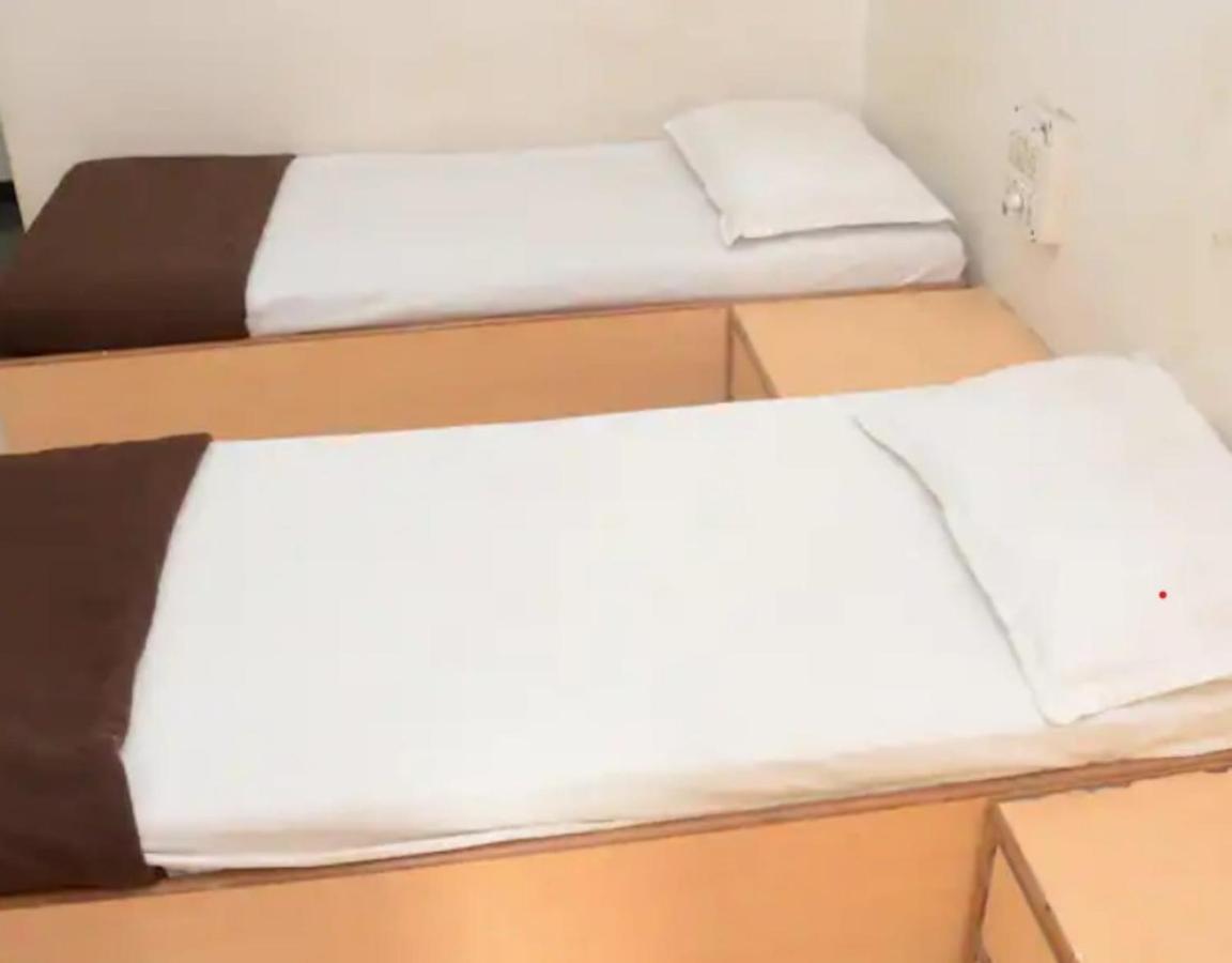 Hotel Rahi Nāsik Eksteriør bilde